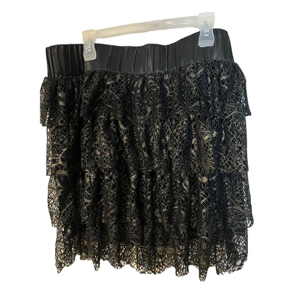 A Bianca Nygard lace skirt in size 16 - Picture 7 of 7